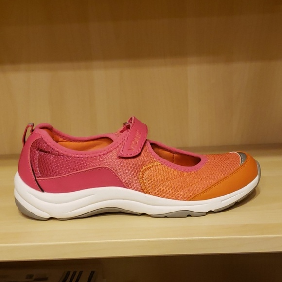 vionic sunset mary jane sneaker